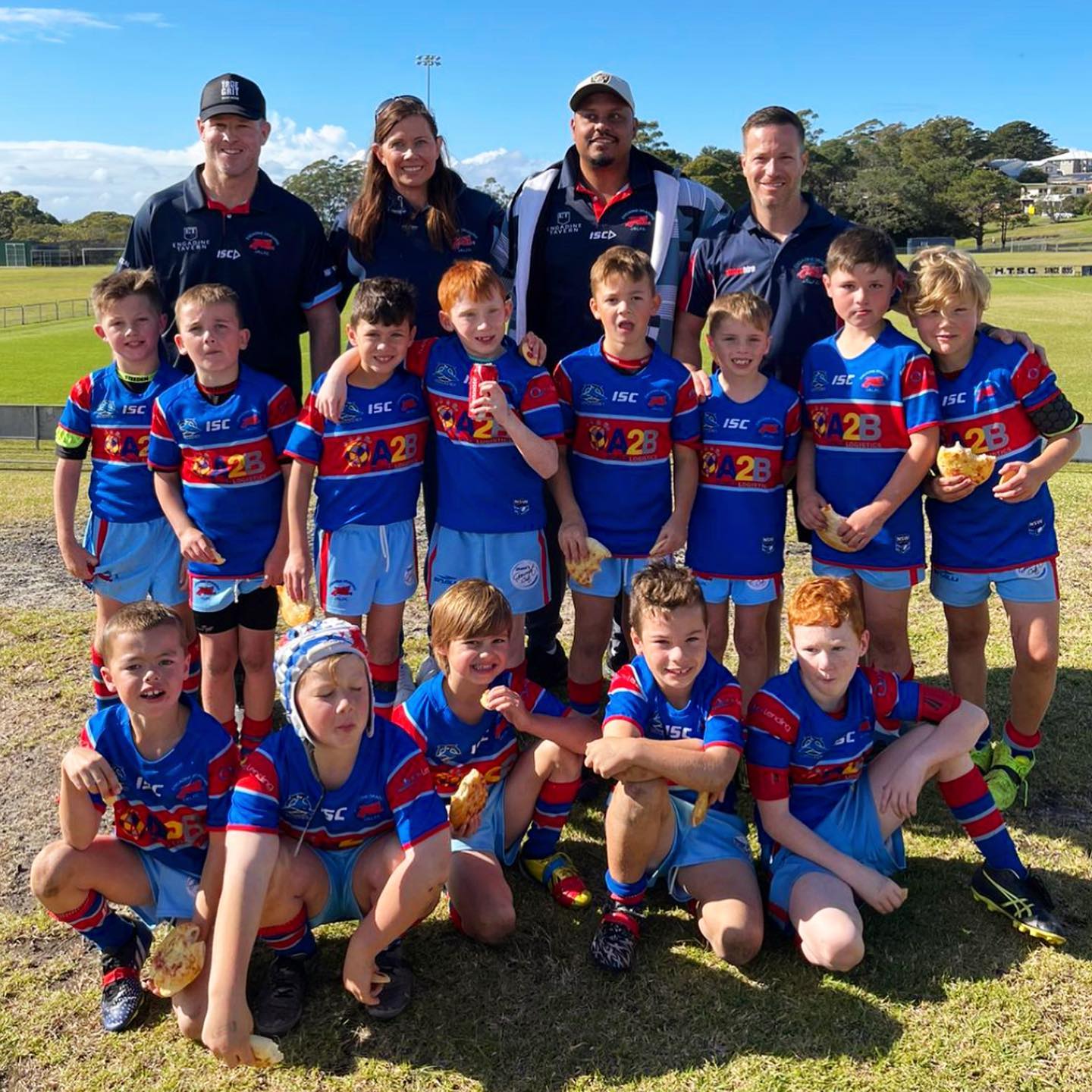 Play Rugby League for the Dragons Engadine Dragons